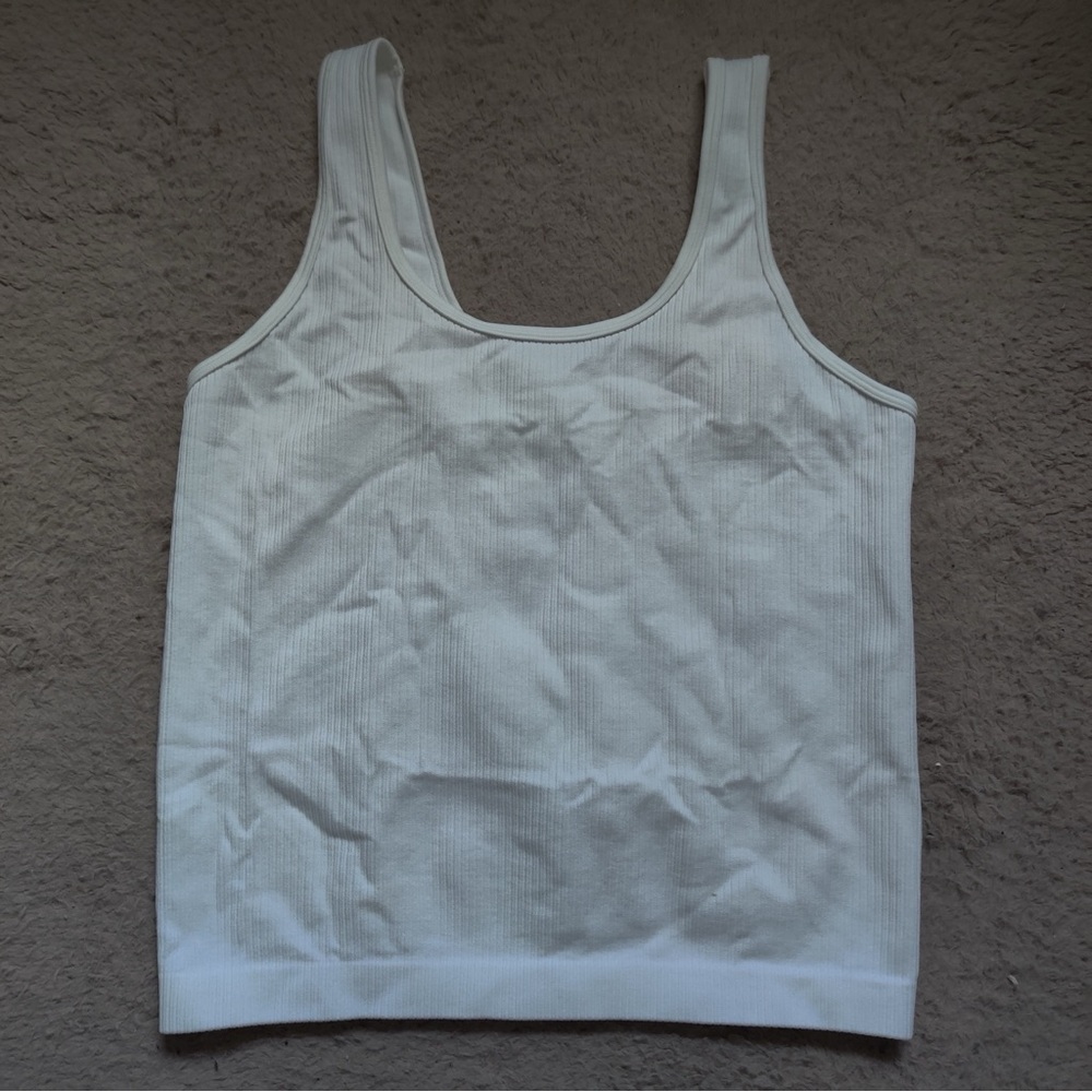 a new day White Ribbed Cropped Tank Top